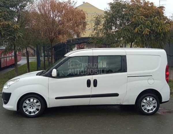 
								Fiat Doblo 1.6JTD 2012. godište full									